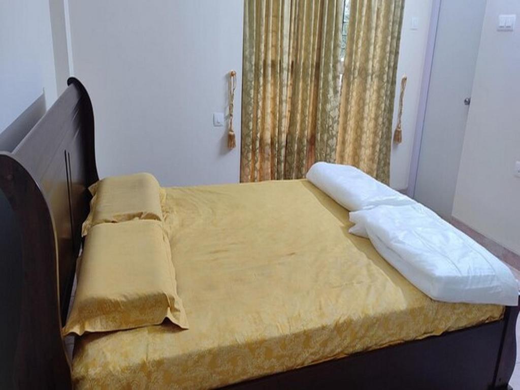 Silver Oaks Flat Sc Golf Links Road Kowdiar Thiruvananthapuram By Probity Ventures Exterior foto
